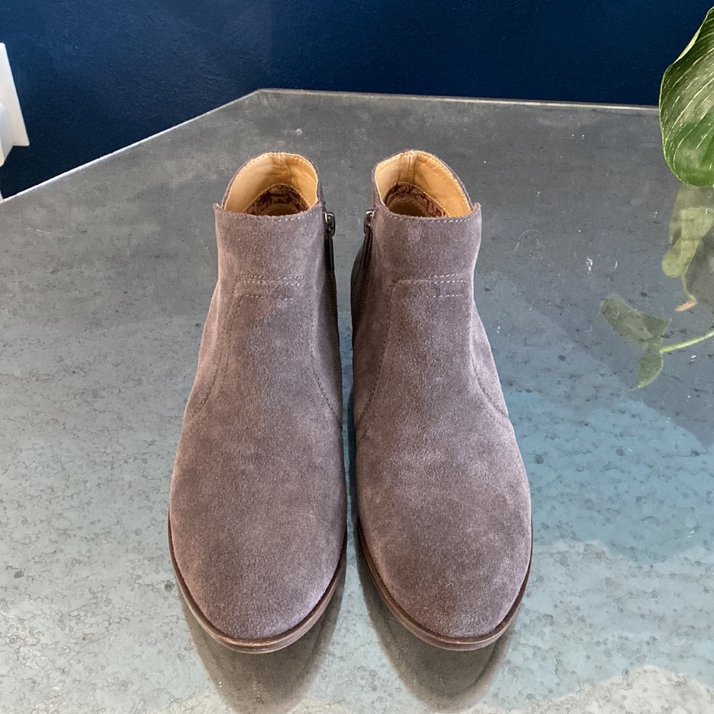 Lucky Brand suede booties - Picture 3 of 4